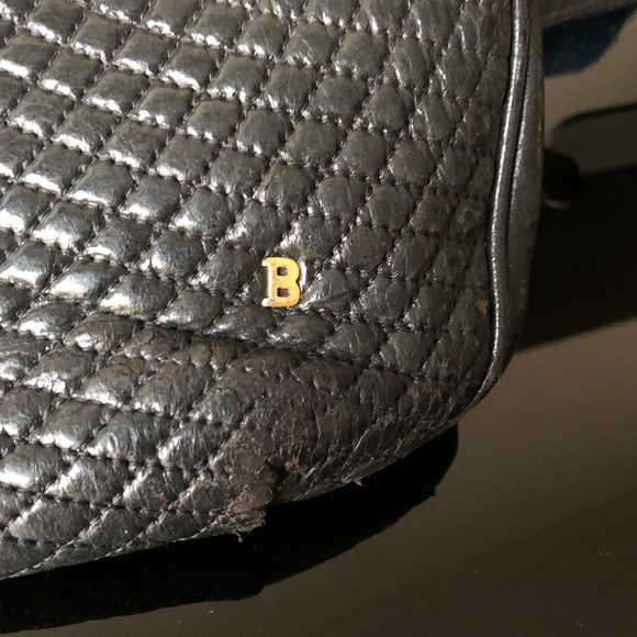 Authentic Vintage BALLY crossbody bag - Picture 2 of 8